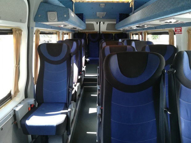 Аренда микроавтобуса Volkswagen CRAFTER